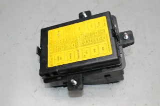 Sicherungskasten Relaiskasten 8210109240 SsangYong Kyron Bj.06 - Bild 2