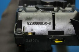 Renault Laguna III Bj.08 Türschloss ZV Schloss hinten rechts 825000003R-B - Bild 4