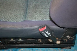 Beifahrersitz Sitz vorne rechts Daihatsu Terios I 1.3 4WD J1 Bj.02 - Bild 2
