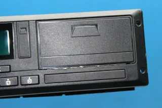 Mercedes Benz Digital Fahrtenschreiber Tachograph Typ: 1381 A0024468333 - Bild 4