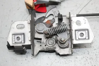 Schloss Ver/Entriegelung Motorhaube Seilzug 30716530 Volvo C30 D4 Bj.11 - Bild 3