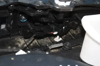 defekt Leder Türverkleidung vorne links BOSE Renault Scenic 4 IV Bj.17 - Bild 5