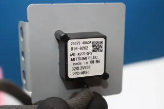 GPS Antenne Navi 259754BA0A Nissan X-Trail T32 Bj.16 - Bild 3