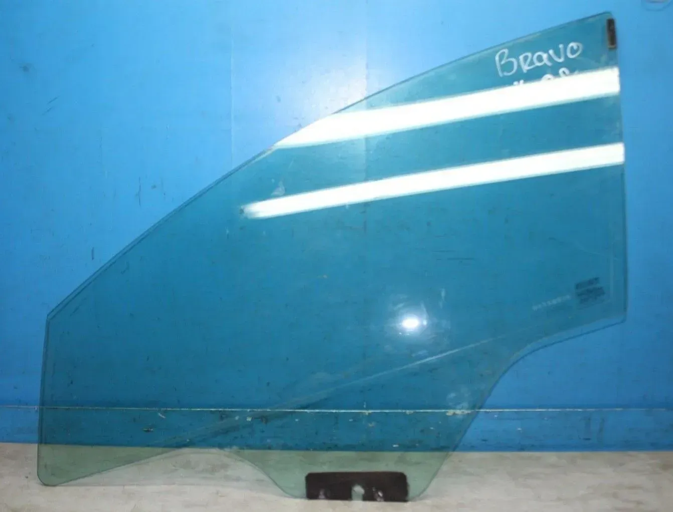 Türscheibe Seitenscheibe Scheibe Tür vorne links Fiat Bravo II 198 Bj.08 - Bild 1