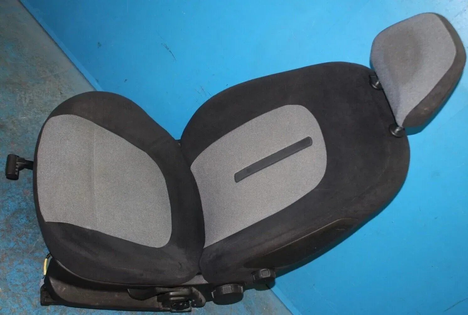 Fahrersitz Sitz mit Modul vorne links Fiat Bravo II 198 Bj.08 - Bild 1