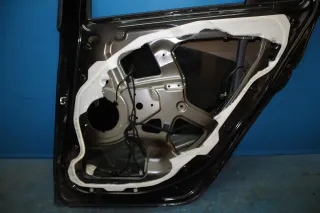 Tür hinten rechts mit Türscheibe Schwarz 891 Fiat Bravo II 198 Bj.08 - Bild 5