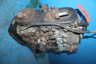 Benzin Motor code G4HG Ohne Anbauteile Hyundai i10 1.1 49 kW Bj.10 - Bild 3