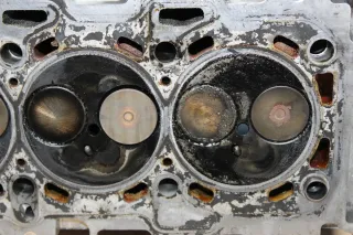 Zylinderkopf Ventildeckel Nockenwelle B469 46431952, 46530606, 73500695 Alfa Romeo 147 1.9 JTD Bj.02 - Bild 10