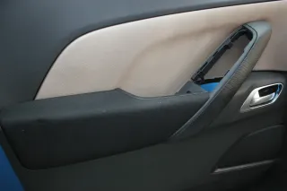 Türverkleidung vorne links 96779324BS Citroen C4 Grand Picasso II Bj.14 - Bild 3