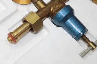 GDR DDR Gasflaschen Druckminderer Druckregler Gas Manometer Autogen Schweißen - Bild 3