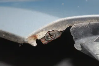 Kotflügel vorne rechts Grau, LR7N VW Touran 1T Bj.08 - Bild 3
