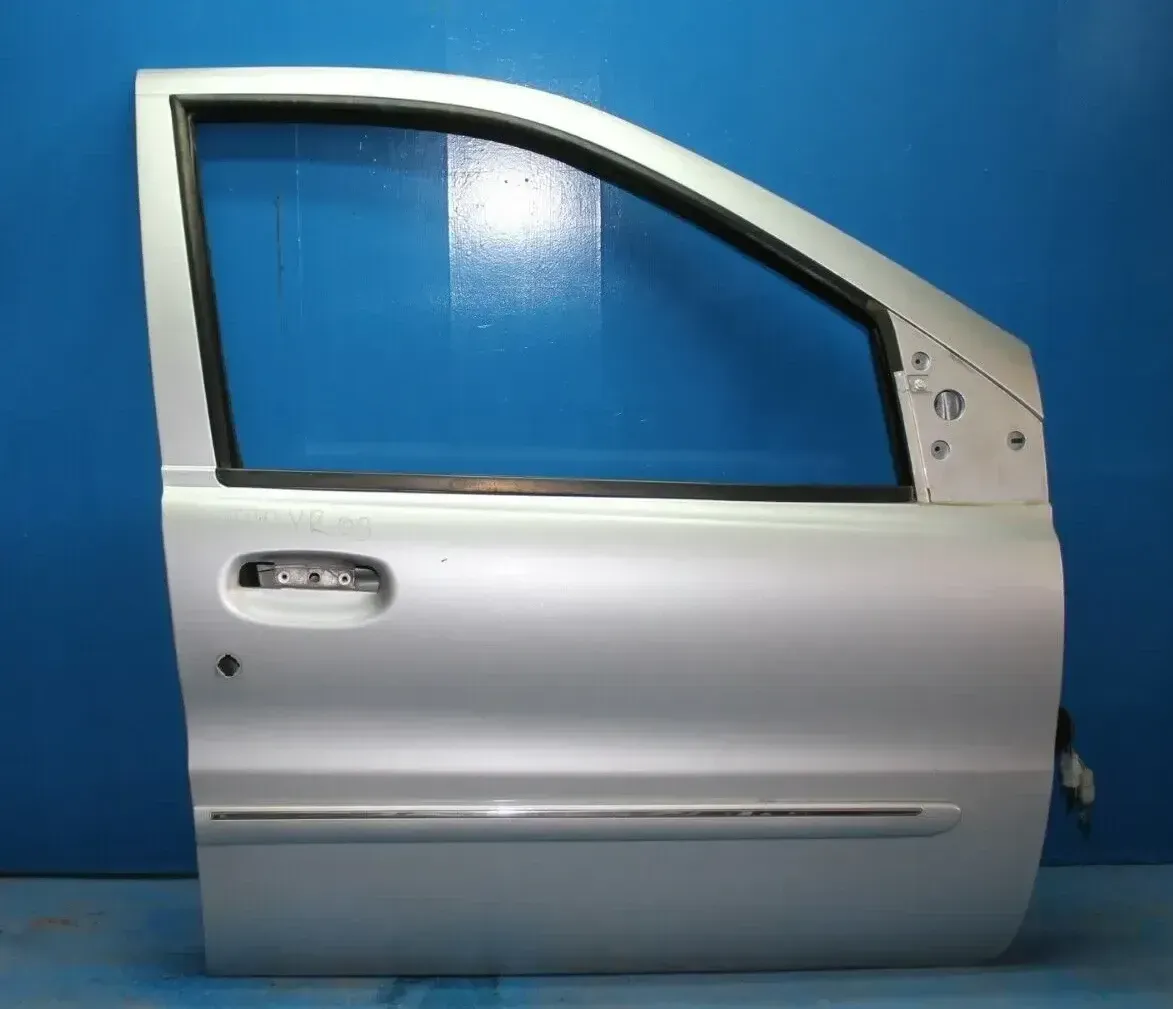 Tata Indica MAT6 Bj.09 Beifahrertür Tür vorne rechts - Bild 1