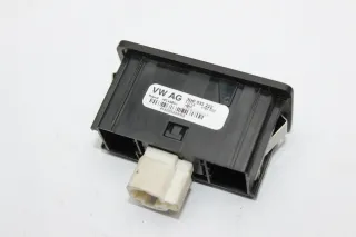 USB Buchse Anschluss Port IN 3G0035222 Seat Ibiza IV ST Bj.16 - Bild 3