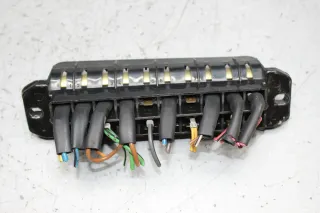 Sicherungsbox Sicherungskasten Lada Niva 2121 1.7i Bj.09 - Bild 4