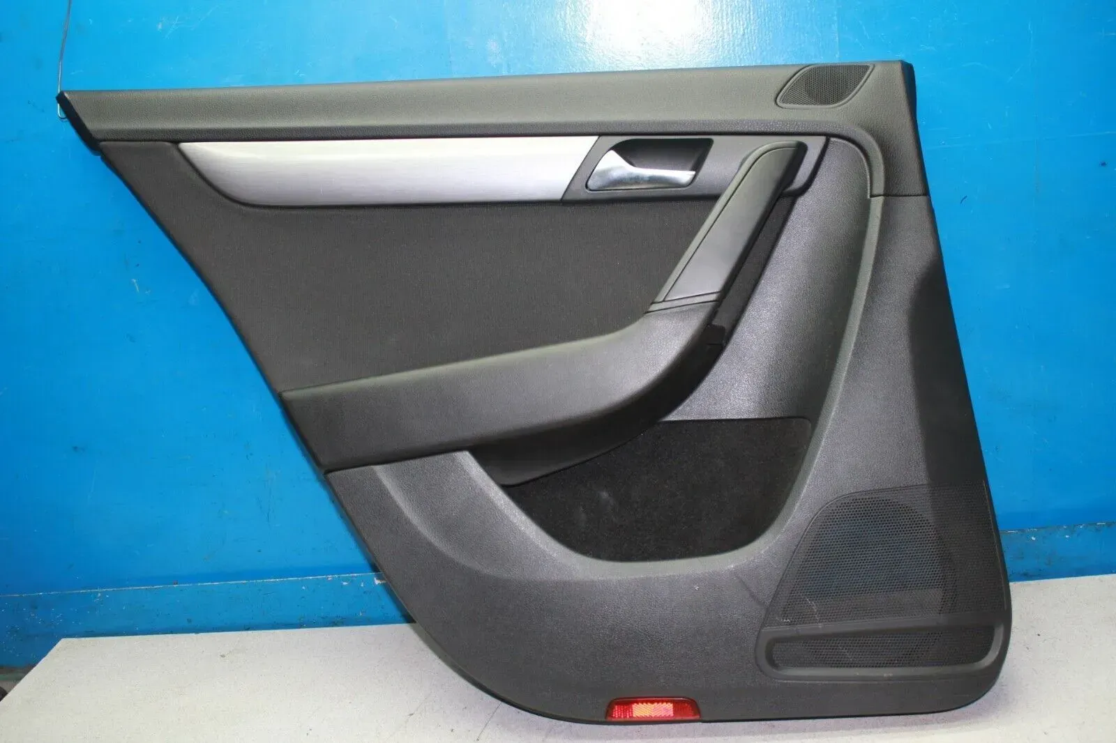 VW Passat 3C B7 Bj.11 Türverkleidung Türpappe hinten links 3AE867211 - Bild 1