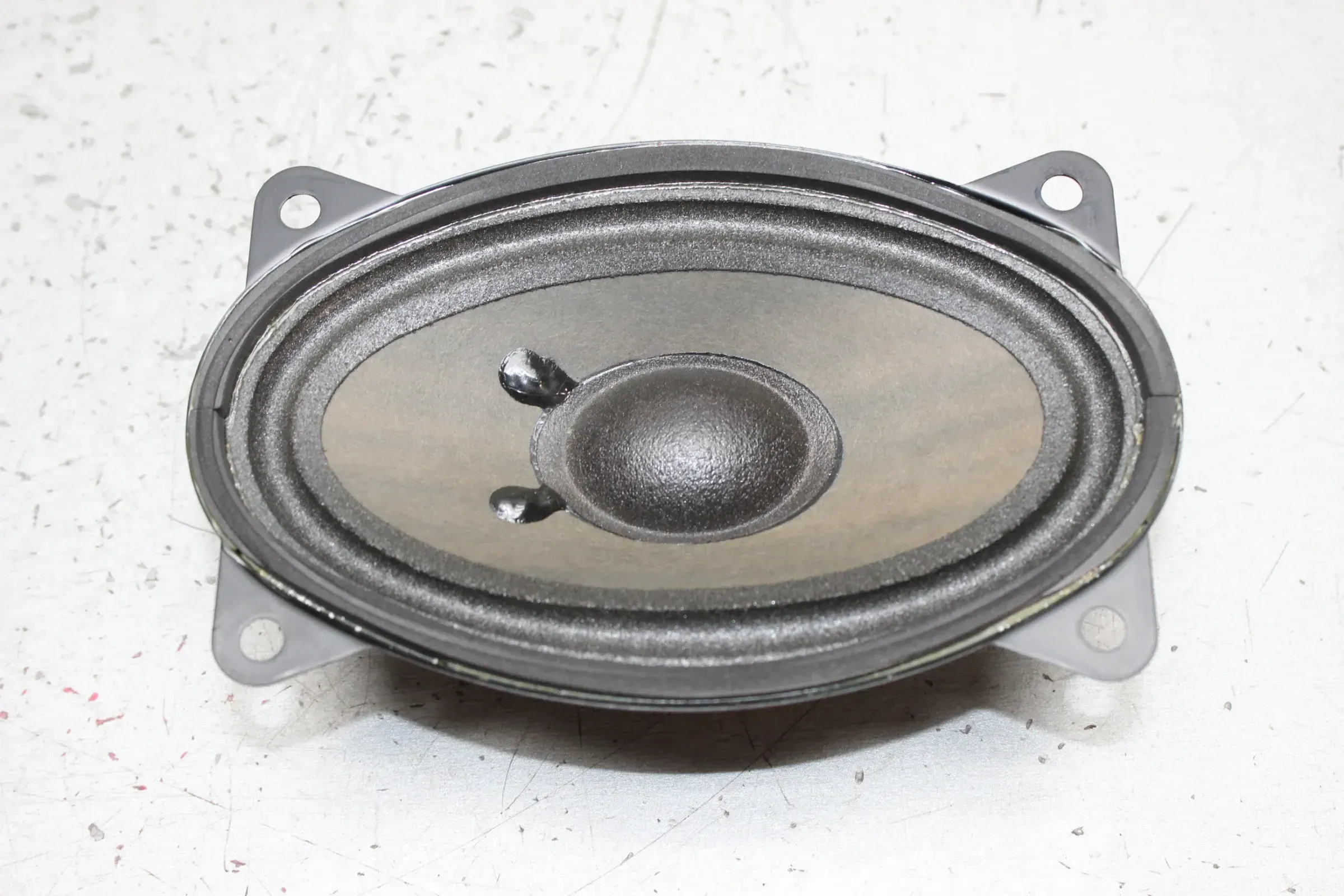 1x Lautsprecher hinten links = rechts 1U9035411 Skoda Octavia I 1U5 Bj.03 - Bild 1