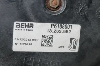Kühlerlüfter Lüftermotor Lüfter 13249564 13263552 Opel Corsa D 1.4 Bj.13 - Bild 5
