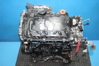 Diesel Motor code M9RG742 ohne Anbauteile Renault Laguna III 2.0 dCi Bj.08 - Bild 2