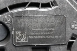 Mercedes Benz W247 AdBlue Tank mit Pumpe A2474709002, A0994712500 Nicht geprüft! - Bild 2