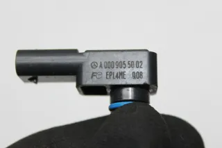 Mercedes Benz W176 C117 Abgasdruck Sensor A0009055002 - Bild 3