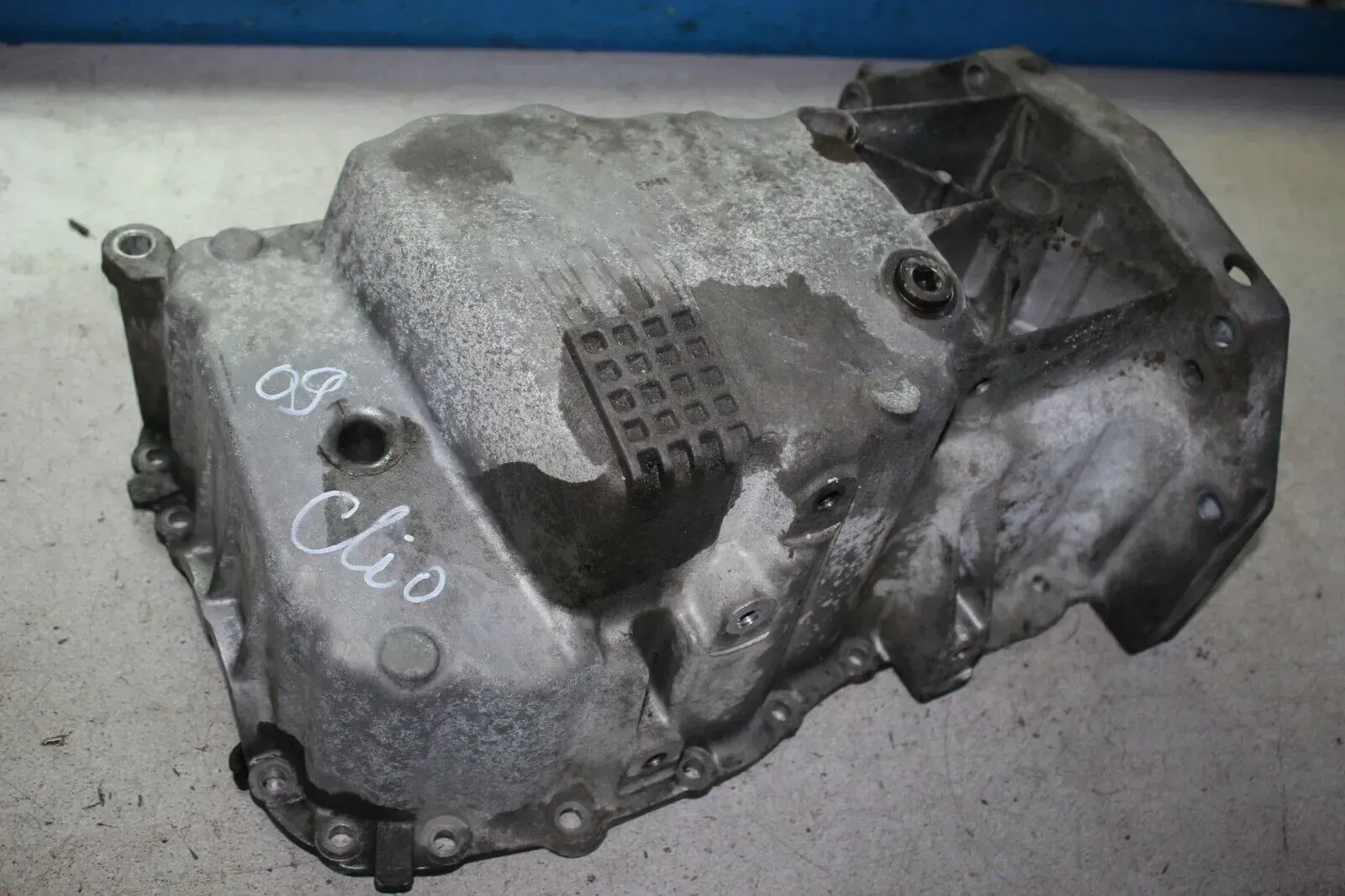 Renault Clio III Bj.09 Ölwanne Öl Wanne K9K T 8200318813 8200660297 - Bild 1