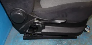 Beifahrersitz Sitz mit Modul vorne rechts Fiat Bravo II 198 Bj.08 - Bild 5