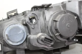 Scheinwerfer vorne rechts 8200073221J, 89307000 Renault Megane 2 II Bj.05 - Bild 6