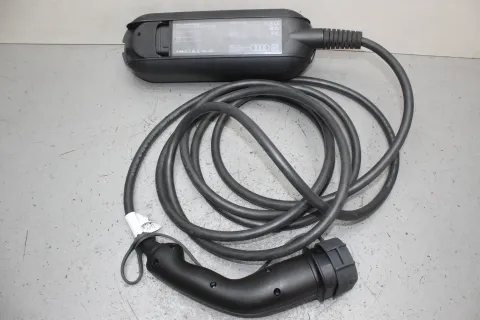 Background image for Charger 11kW Typ2 Ladesystem Ladekabel Ladegerät 8V4971675AS Audi E-Tron
