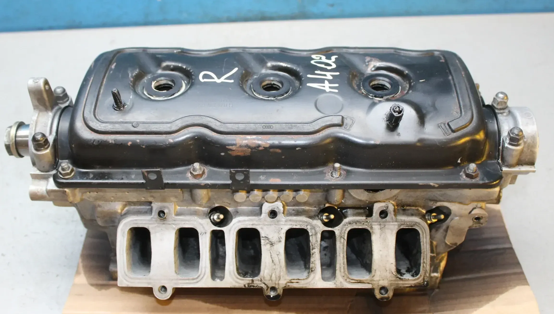 Zylinderkopf rechts Ventildeckel Nockenwelle Audi A4 8E S4 B6 2.5 TDI BFC Bj.02 - Bild 1