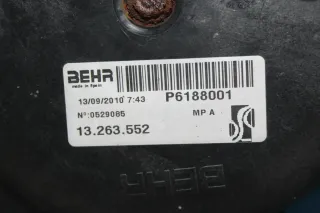 Kühlerlüfter Lüftermotor Lüfter 13263552 Opel Corsa D 1.2 Bj.10 - Bild 5