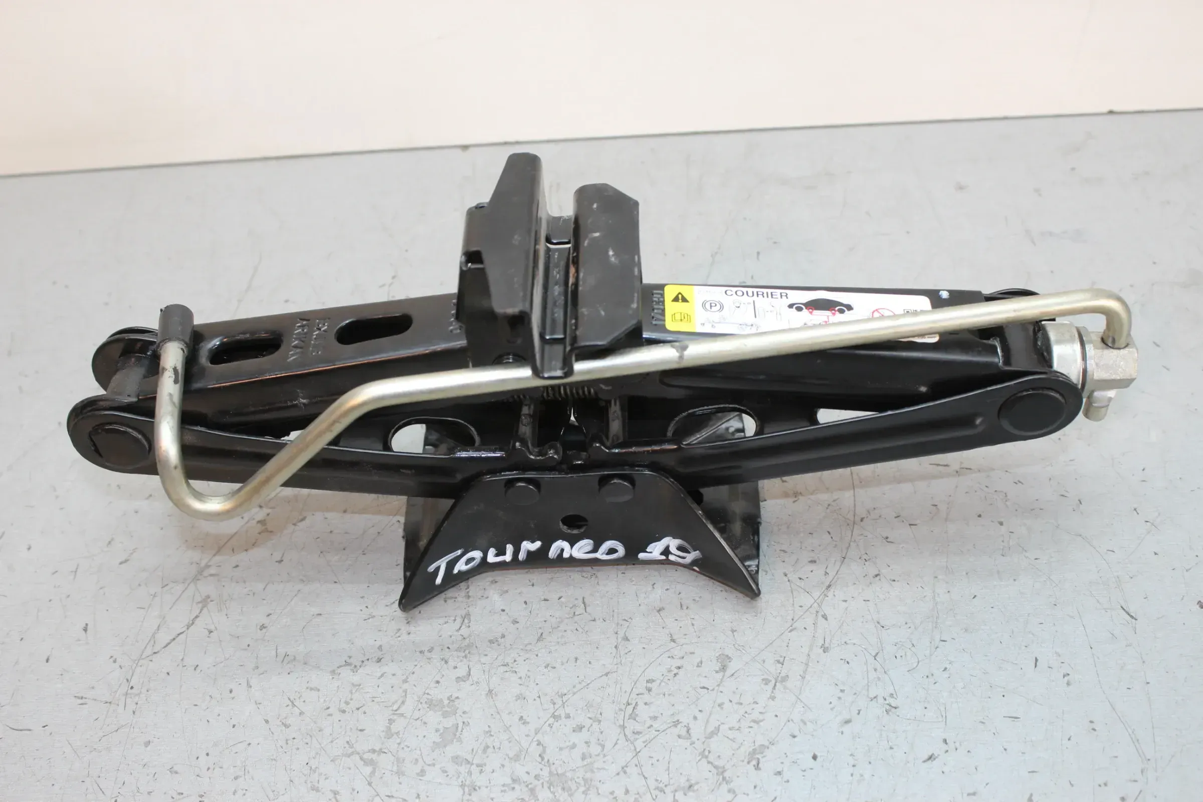 Wagenheber EY16-17080-AD, Ford Tourneo Courier B460 Bj.19 - Bild 1