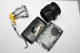 Zündschlüssel Lesespule Start Schalter 285905306R 285C75940R Renault Kadjar Bj16 - Bild 3