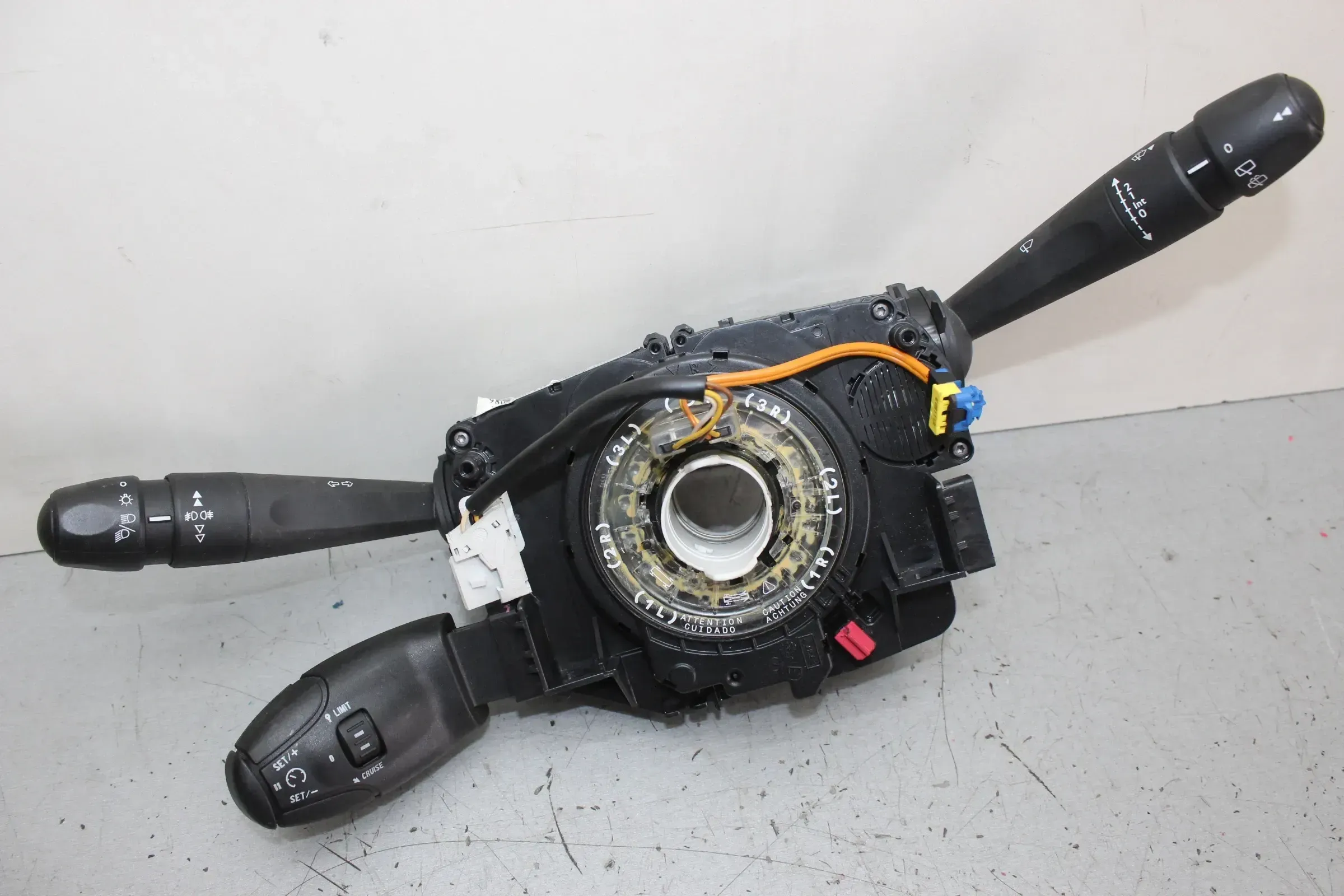 Lenkstockschalter Schleifring Wickelfeder 98081767ZD Peugeot 208 I Bj.14 - Bild 1