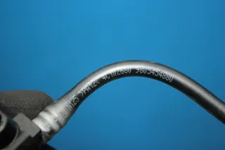 Rohr Leitung Kühlwasser Ausgleichsbehälter 9805454880 Citroen C3 III SX Bj.20 - Bild 4