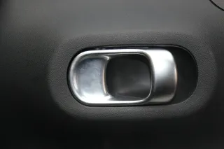 Türverkleidung Türpappe vorne links 98137843ZD Citroen C3 III SX Bj.20 - Bild 3