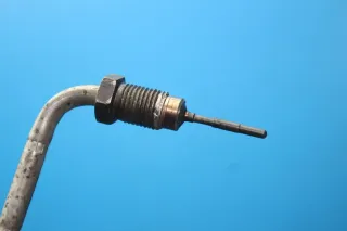 Abgastemperatursensor Sensor 226407522R Nissan X-Trail T32 1.6 dCi Bj.16 - Bild 2
