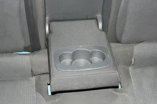 Renault Laguna III 3 Bj.08 Rücksitzbank Rücksitz Sitz hinten mit Armlehne - Bild 6