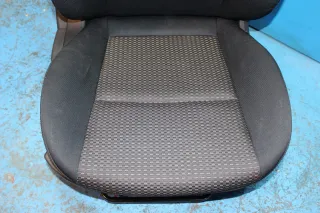 Beifahrersitz Sitz vorne rechts Hyundai i30 FD Bj.09 - Bild 4
