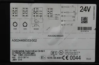 Mercedes Benz Digital Fahrtenschreiber Tachograph Typ: 1381 A0024468333 - Bild 8