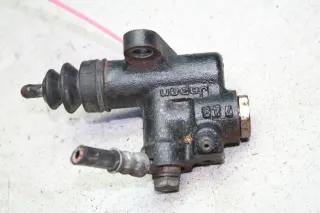 Kupplungsnehmerzylinder Nehmerzylinder Kupplung Subaru Legacy IV BL BP Bj.08 - Bild 2