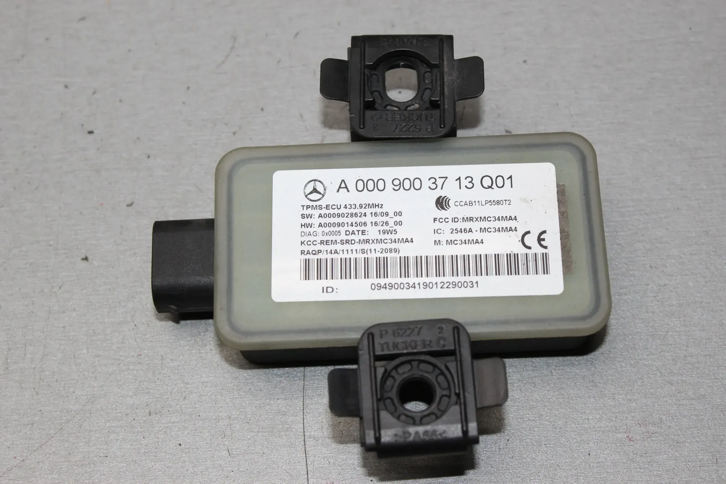 Steuergerät Reifendruckkontrolle A0009003713 Mercedes Benz GLC X253 Bj.19 - Bild 1