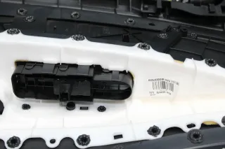 Türverkleidung Türpappe vorne rechts 96567710ZE Peugeot 308 SW I Bj.09 - Bild 7