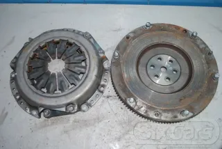 Schwungrad Schwungscheibe Druckplatte 41300-26010 Hyundai i30 CW Bj.13 - Bild 2