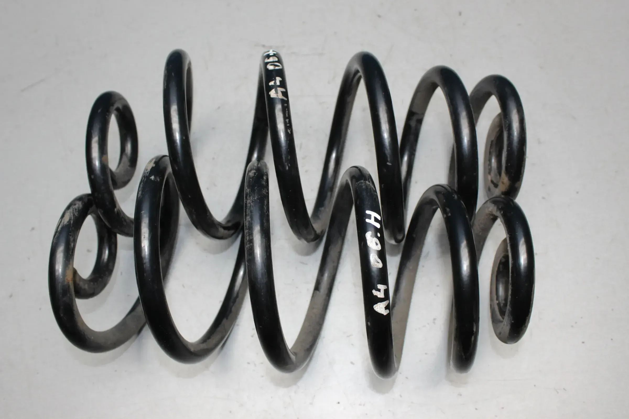 2x Feder Fahrwerksfeder hinten links rechts Audi A4 8E B7 Limo Bj.06 - Bild 1
