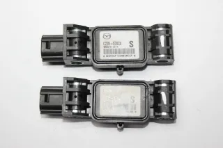 2x Airbagsensor Crashsensor Airbag Sensor C235-57KC0 Mazda 5 CR19 Bj.10 - Bild 1