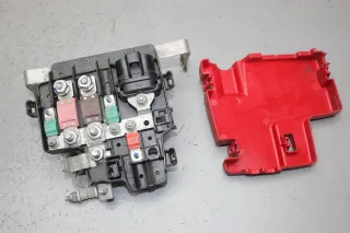 Sicherungskasten Batterie 8200463743, 030048001 Renault Kangoo II 2 KW_ Bj.18 - Bild 1
