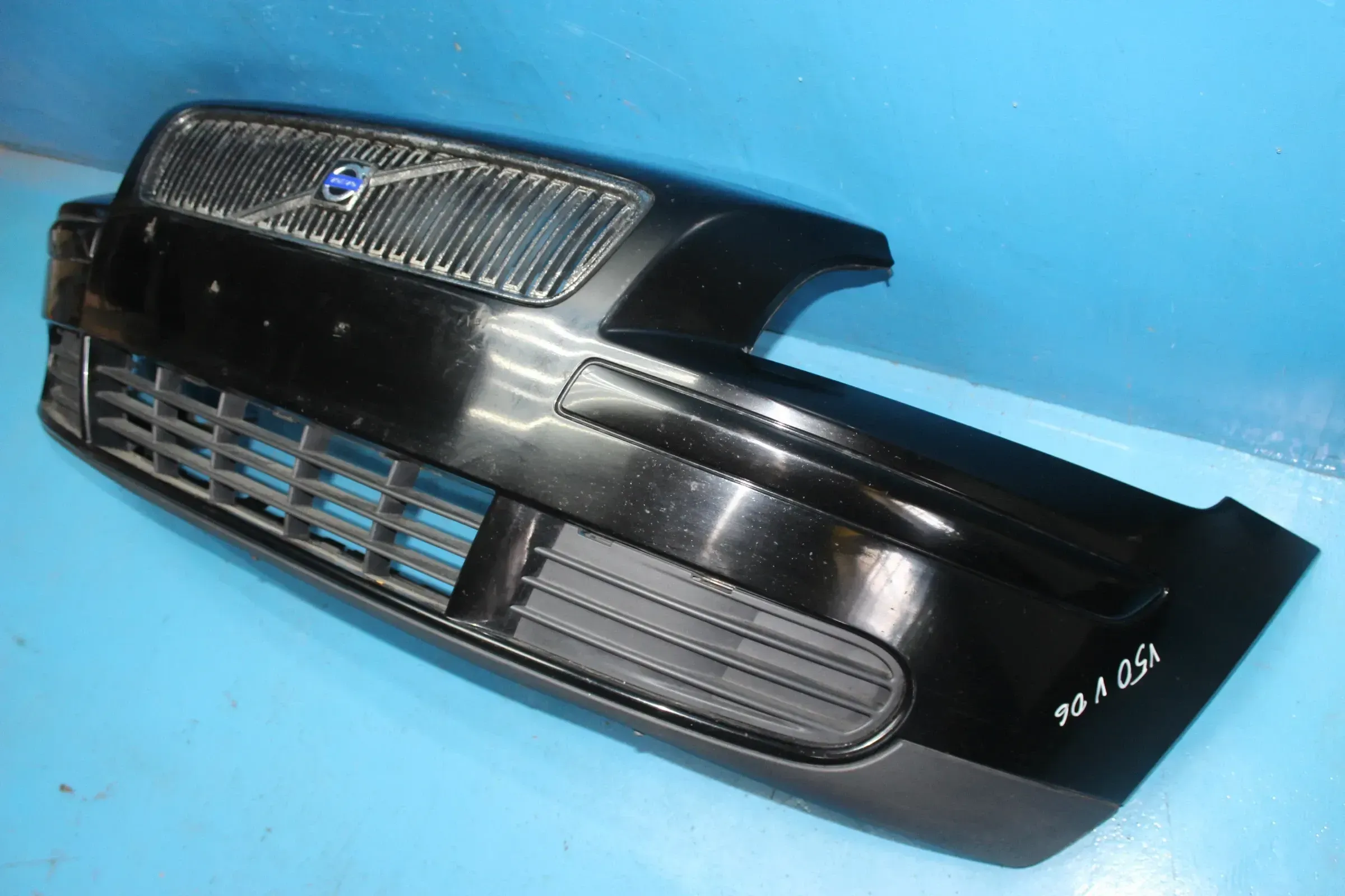 Stoßstange Stoßfänger Grill Gitter vorne Schwarz 019, 30657005 Volvo V50 Bj.06 - Bild 1