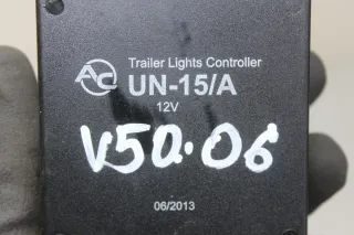 AC UN-15/A Steuergerät Anhängerkupplung Trailer Lights Controller Volvo V50 Bj06 - Bild 4