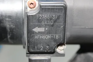 Luftfilterkasten Gehäuse Luftmassenmesser 5559779, 12788131 Saab 9-3 YS3F Bj.07 - Bild 5