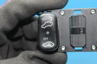 Mercedes Benz W220 Schalter Alarm OFF A2208201610 - Bild 2